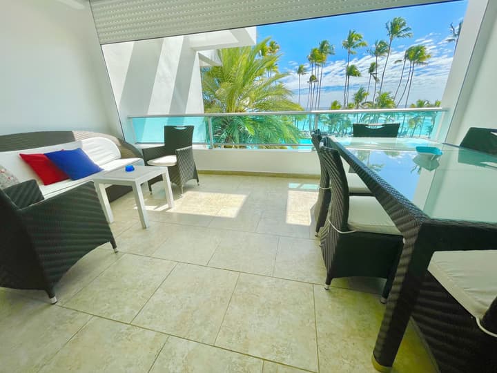 Marbella 2bedroom Beachfront Apartment