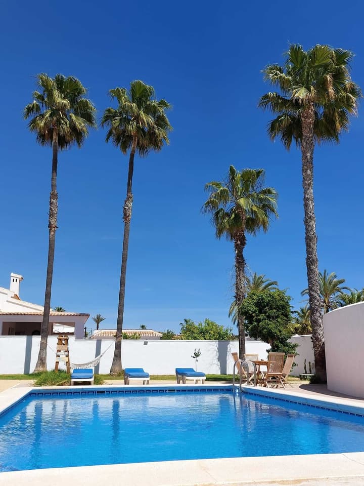 ZENIA HOSTEL