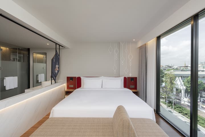 Centara Life Hotel Bangkok Phra Nakhon