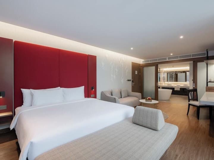 Centara Life Hotel Bangkok Phra Nakhon
