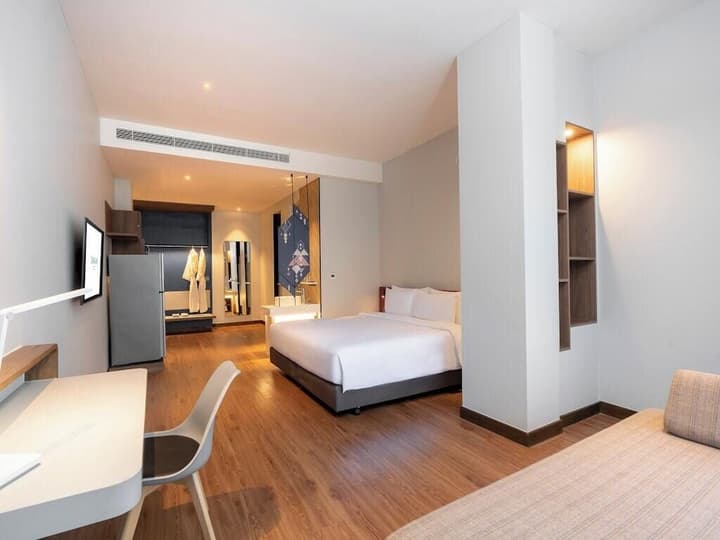 Centara Life Hotel Bangkok Phra Nakhon