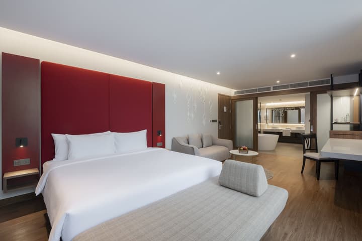 Centara Life Hotel Bangkok Phra Nakhon