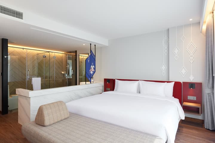 Centara Life Hotel Bangkok Phra Nakhon