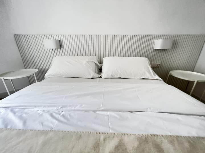 THE MO HOUSE GOTIC