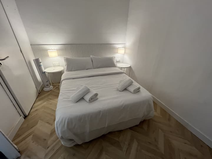 THE MO HOUSE GOTIC