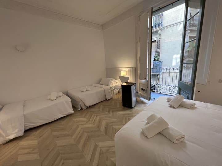 THE MO HOUSE GOTIC