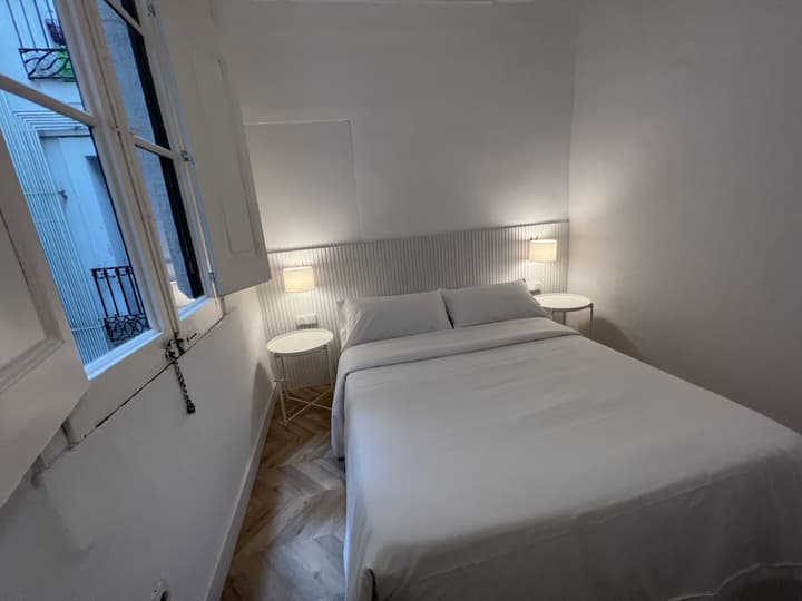 THE MO HOUSE GOTIC