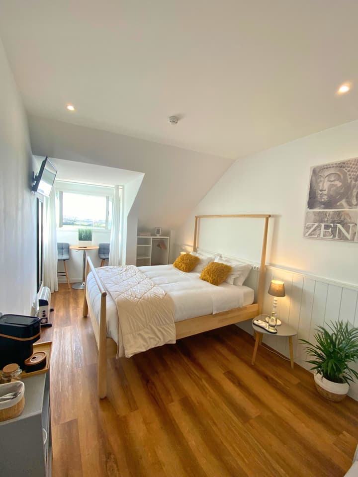 Naval Guest House