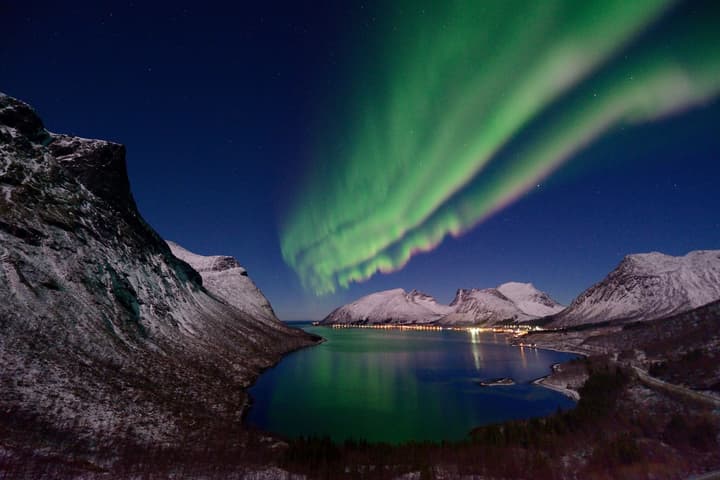 Torsken Brygge - Senja by Heart