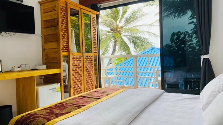 Paradise Retreat