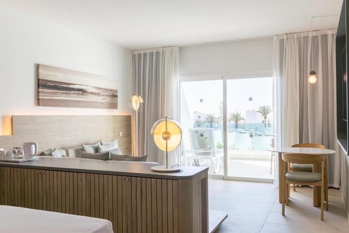 Radisson Blu Resort Lanzarote - Adults Only +16