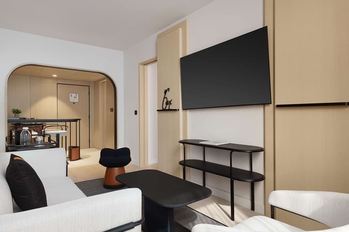 Canopy By Hilton Toronto Yorkville