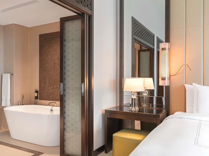 Rixos Marina Abu Dhabi