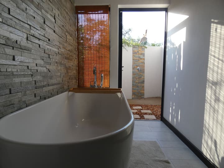 Gem in the bush lodge