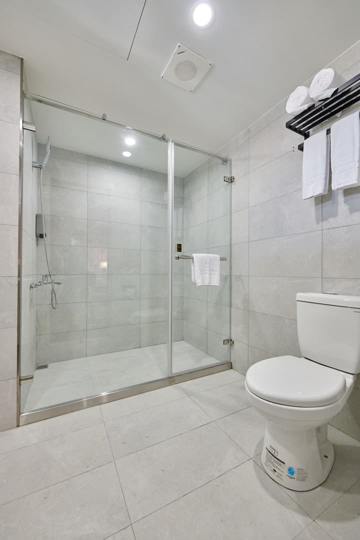 COMMA Boutique Hotel