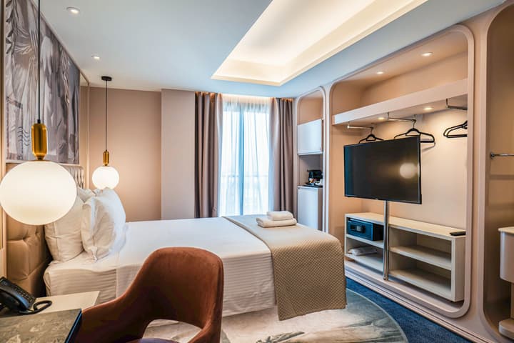 Gate Twenty Two Boutique Hotel