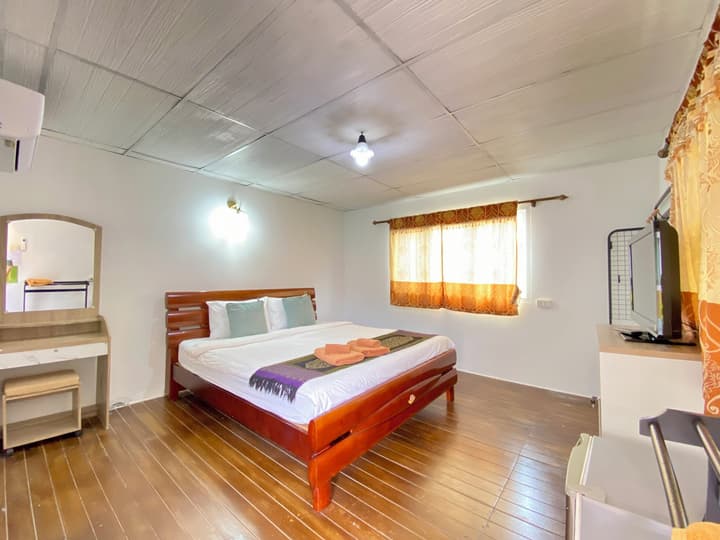 Phi Phi Ba Kao Bay Resort