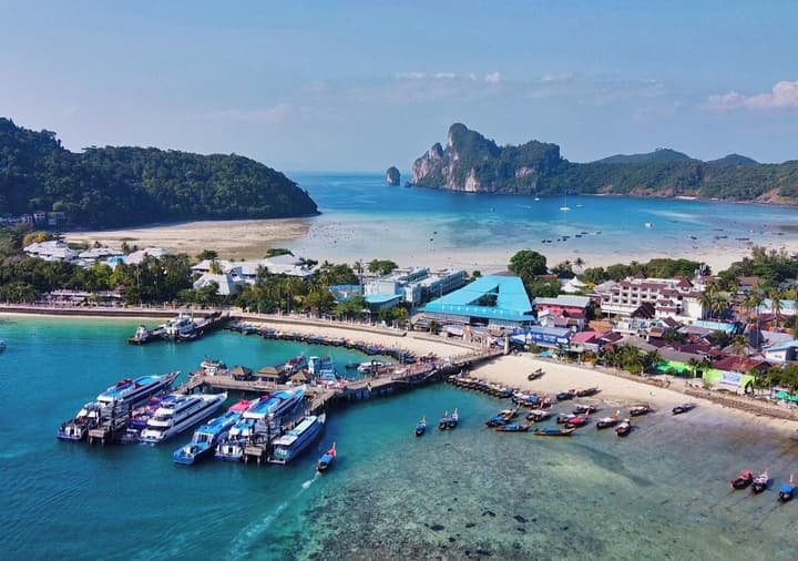 Phi Phi Ba Kao Bay Resort