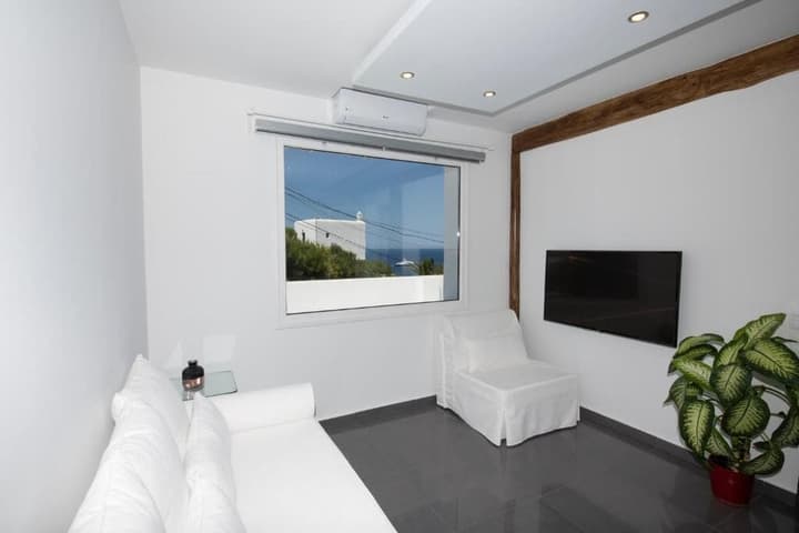 Zannis Hotel