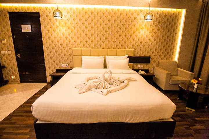 PRISTINE HOTEL