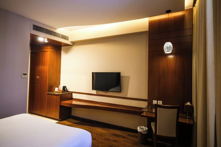 PRISTINE HOTEL