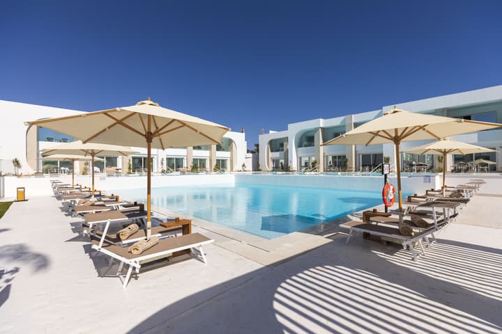 White Hills Resort
