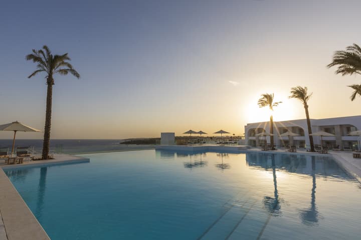 White Hills Resort