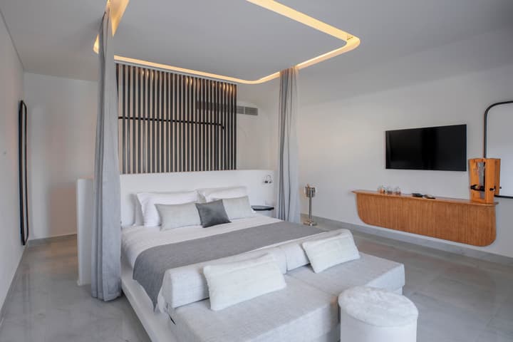 White Hills Resort