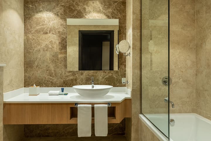 Four Points by Sheraton Production City, Dubai