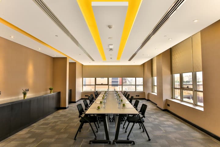 Four Points by Sheraton Production City, Dubai