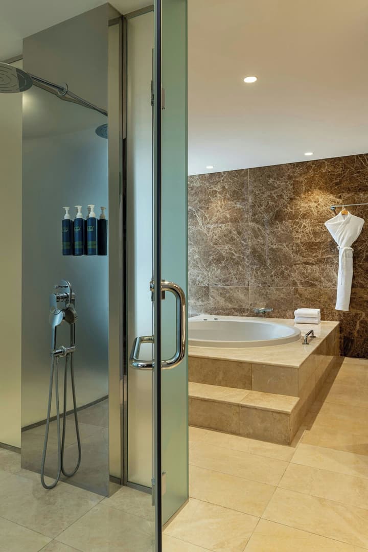Four Points by Sheraton Production City, Dubai