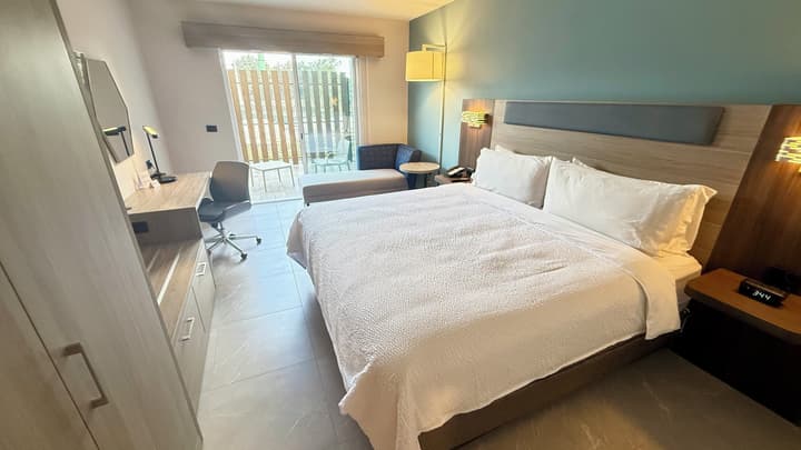 Holiday Inn Express Guadalajara Vallarta Poniente by IHG