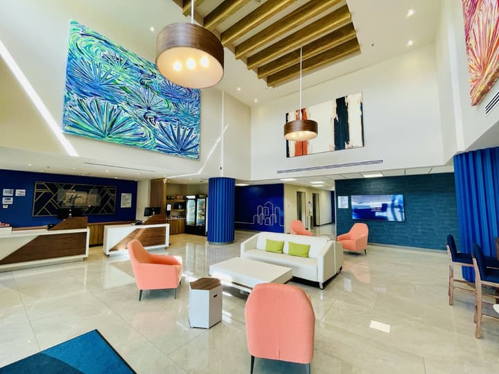 Holiday Inn Express Guadalajara Vallarta Poniente by IHG