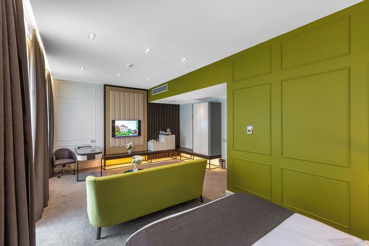IVY GARDEN HOTEL BAKU