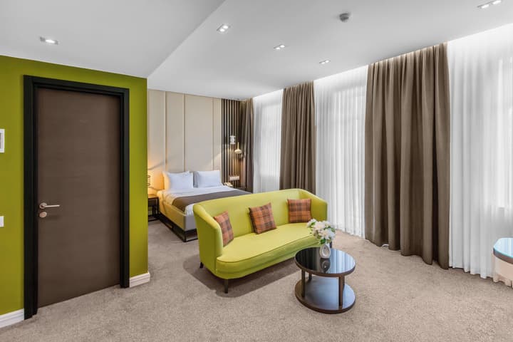 IVY GARDEN HOTEL BAKU