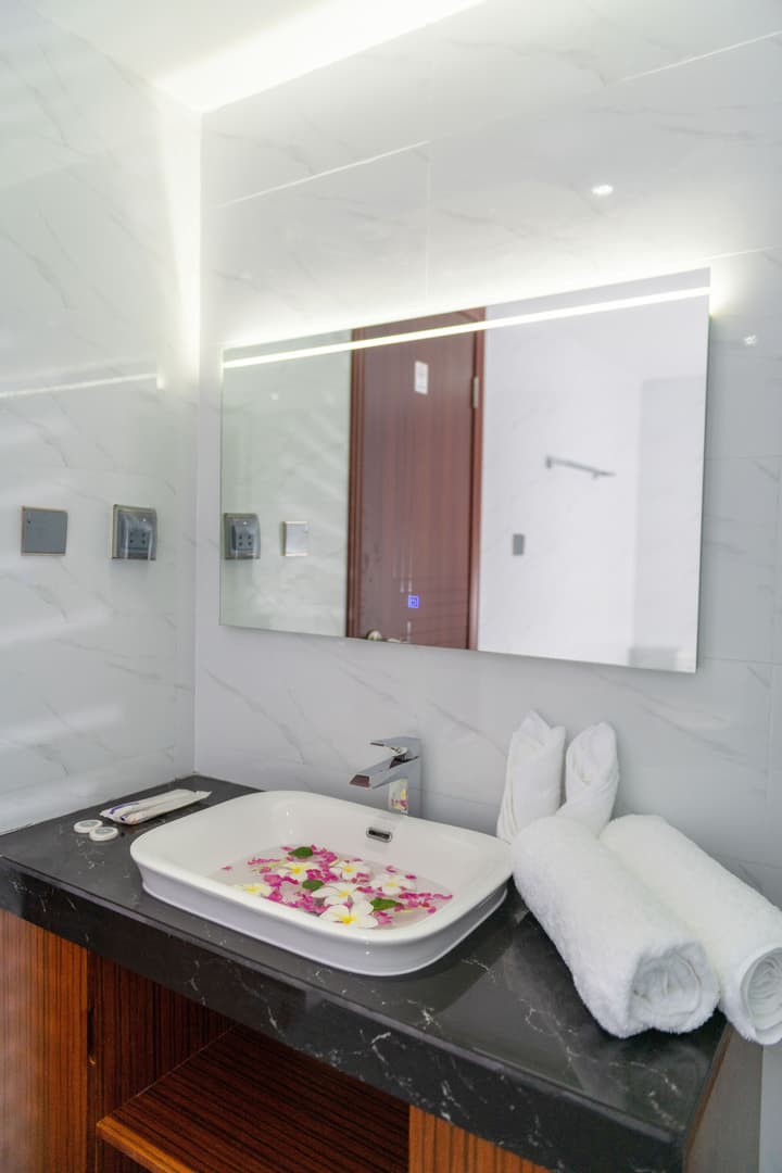Ari Grand Hotel & Spa