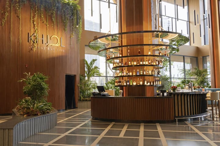 SUN & MOON, Riverside Hotel