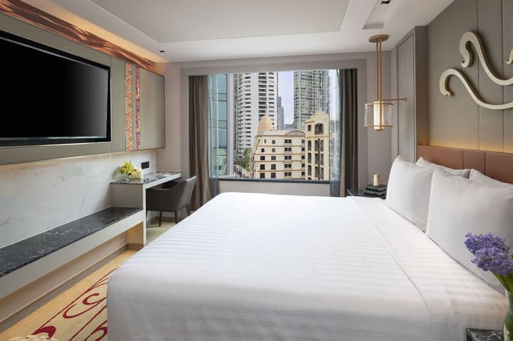 Valia Bangkok Sukhumvit 24 by Kingston Hotels