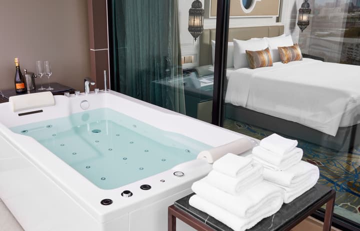 Valia Bangkok Sukhumvit 24 by Kingston Hotels