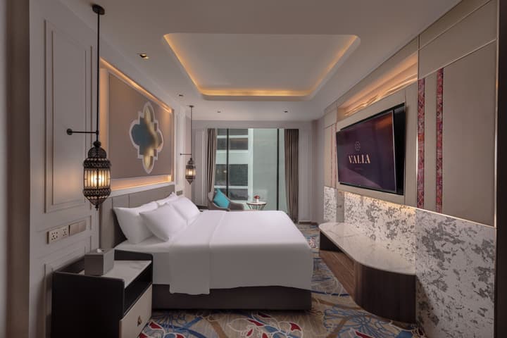 Valia Bangkok Sukhumvit 24 by Kingston Hotels