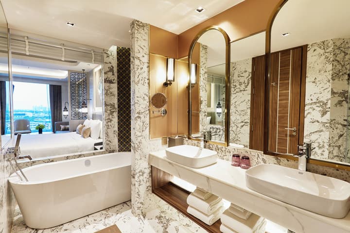 Valia Bangkok Sukhumvit 24 by Kingston Hotels