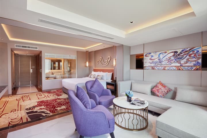 Valia Bangkok Sukhumvit 24 by Kingston Hotels