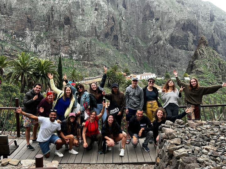 Duque Nest Hostel
