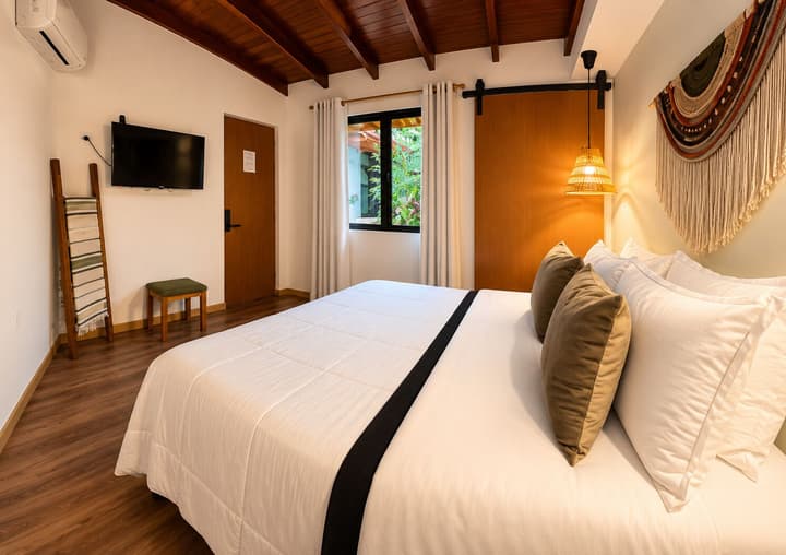 Luum Guest House