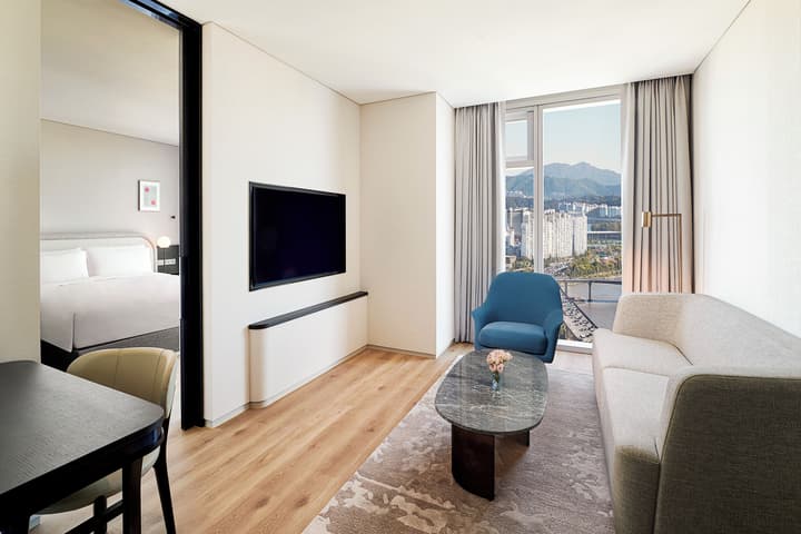 Hotel Naru Seoul - MGallery Collection