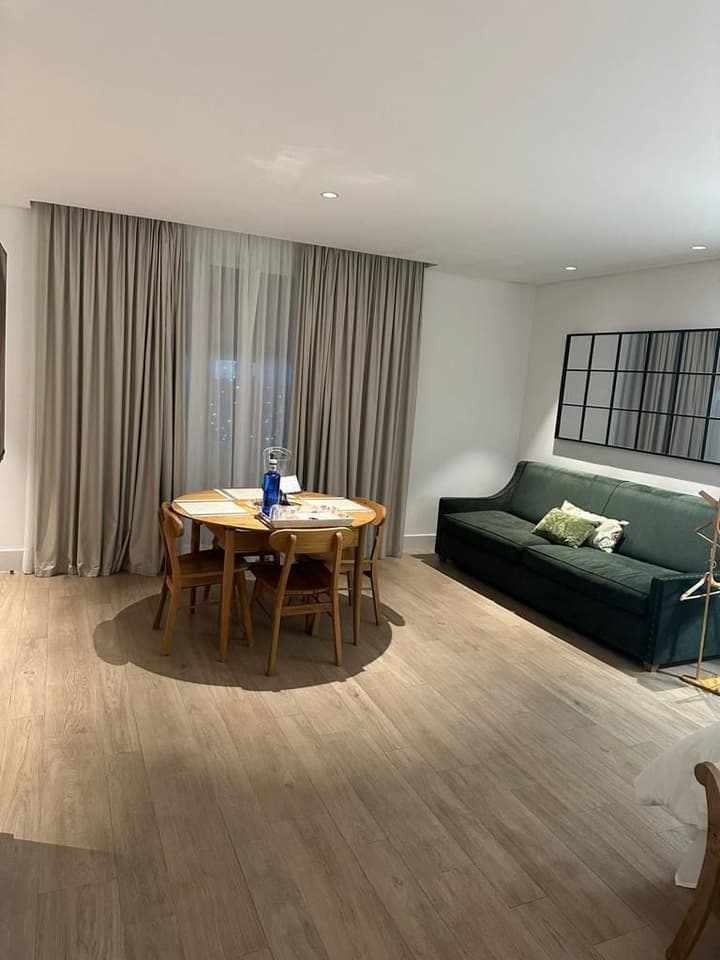 Apartamentos Turísticos La Plaza