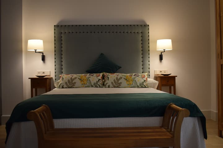 Apartamentos Turísticos La Plaza