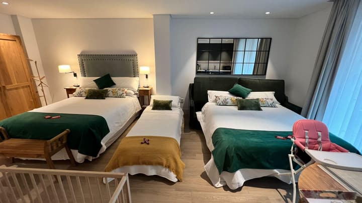 Apartamentos Turísticos La Plaza