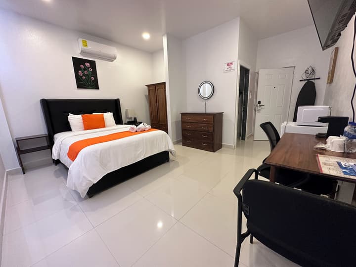 Jovilee Hotel