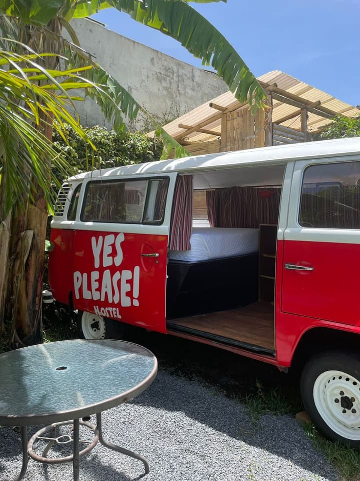Yes Please Hostel
